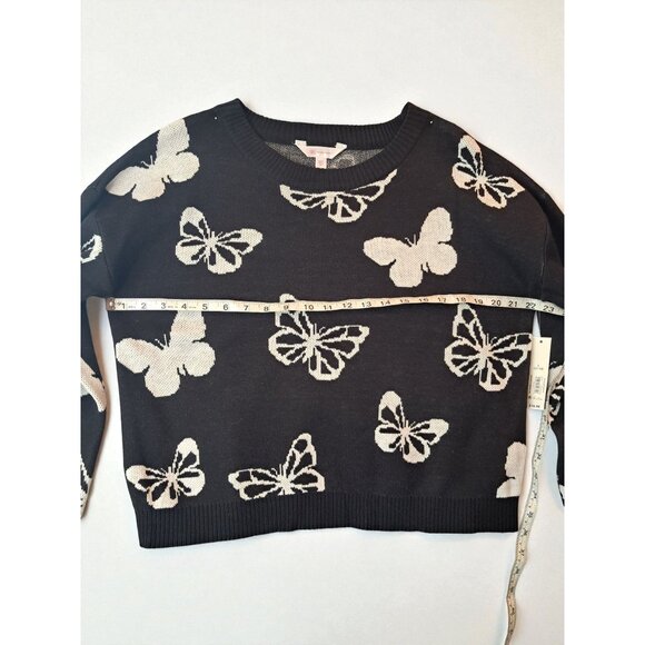 No Boundaries Black/White Crewneck Sweater with Butterfly Design, Size Large (11 - Picture 10 of 14